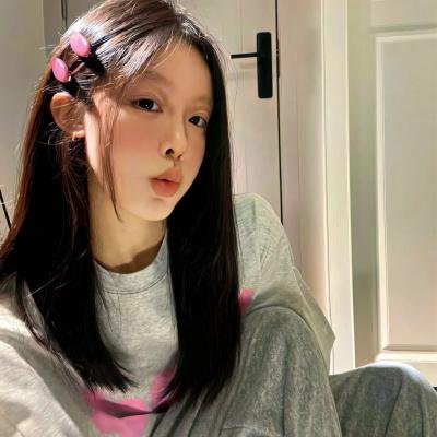 彩凤笙歌